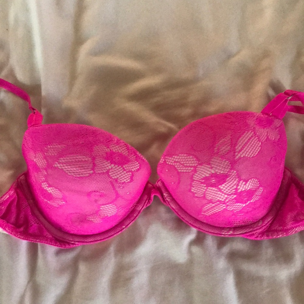 PINK VS Bra 34B